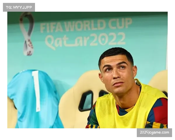 欧足联宣布下赛季欧冠将试行“橙牌”制度,临时罚下10分钟